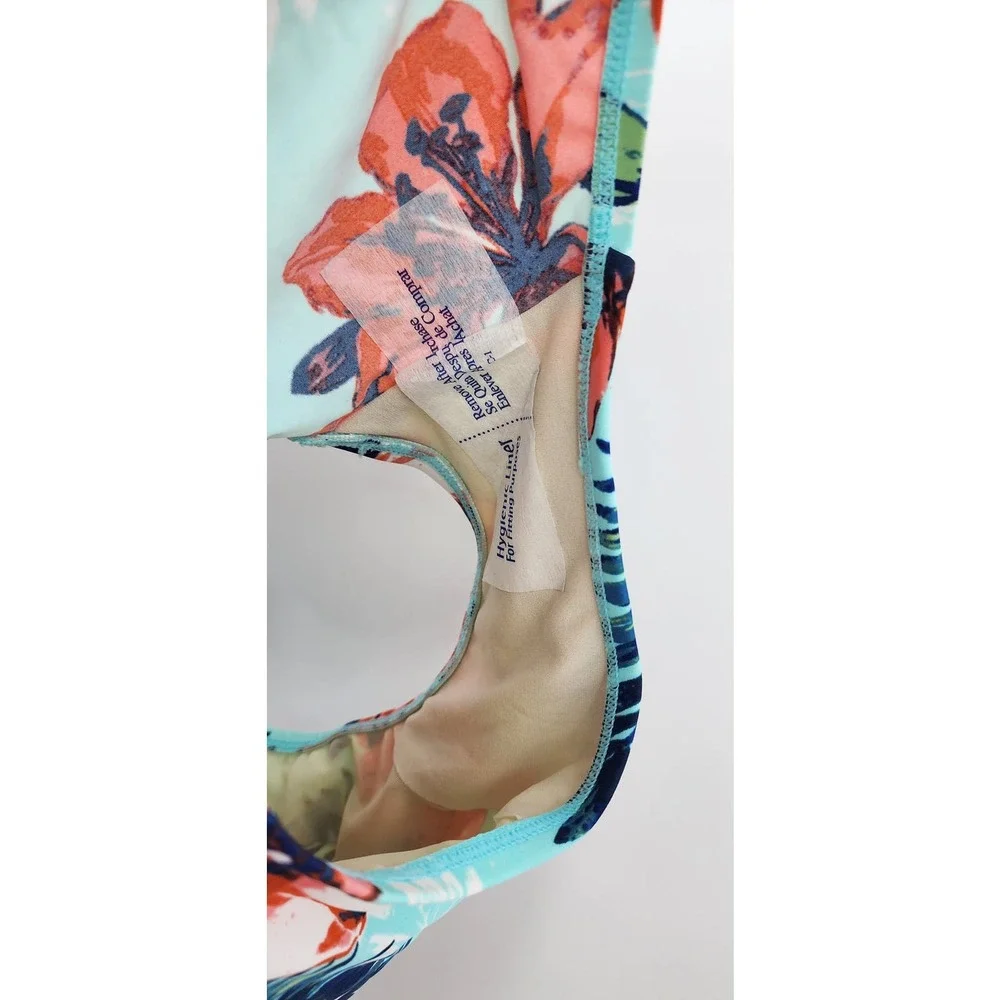 New NWT Catherines Floral One-Piece Ruffle‎ Front Flattering Swimsuit Size 22